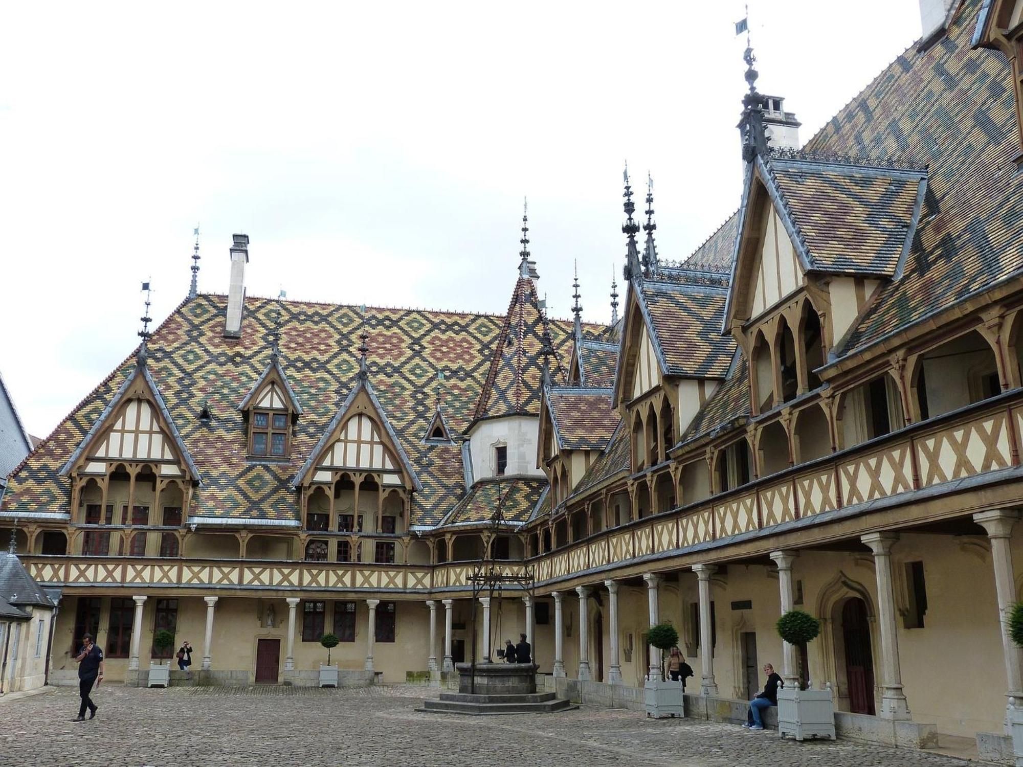 Voco Beaune , Cite Des Vins By Ihg Zewnętrze zdjęcie